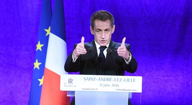 Sarkozy si candida ufficialmente all'Eliseo. L'annuncio dell’ex presidente francese su Facebook