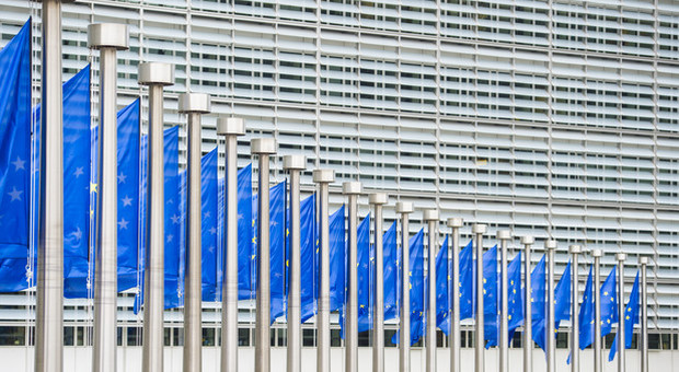 Corte Conti Ue critica discrezionalità Commissione su conti