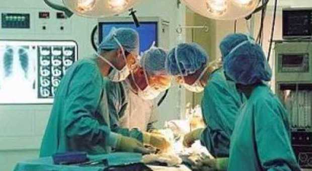Operata per un tumore al rene al Cto Alesini, le tolgono l'organo sano