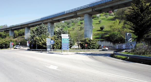 Lo svincolo della Superstrada a Porta Cartara Ascoli centro