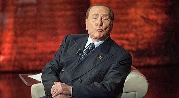 Berlusconi torna in tv: «Non vedo eredi. Serve una nuova alleanza di centrodestra»