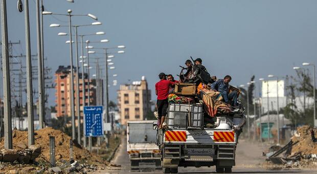 Gli Usa bloccano l’invio di armi per evitare il blitz a Rafah. Israele:«Così negoziati a rischio»