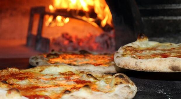 Dall'Ue il regolamento che tutela la pizza napoletana