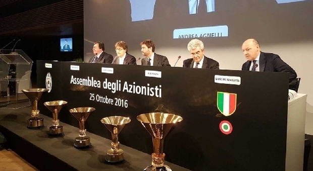 Juve, Agnelli: «Abbiamo una missione: vivere per il successo. Tavecchio e Uva sono un ticket di garanzia per le riforme»