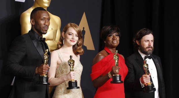 Oscar, ecco tutti i premi: 6 statuette a La la Land
