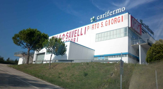 Porto San Giorgio, affidata la gestione del PalaSavelli fino a giugno 2018