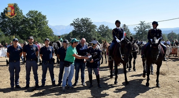 “Amatrice a cavallo”, gli organizzatori ringraziano la polizia per i soccorsi post terremoto