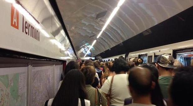 Metro A, disagi in direzione Battistini: servizio ​rallentato tra Anagnina e Ottaviano