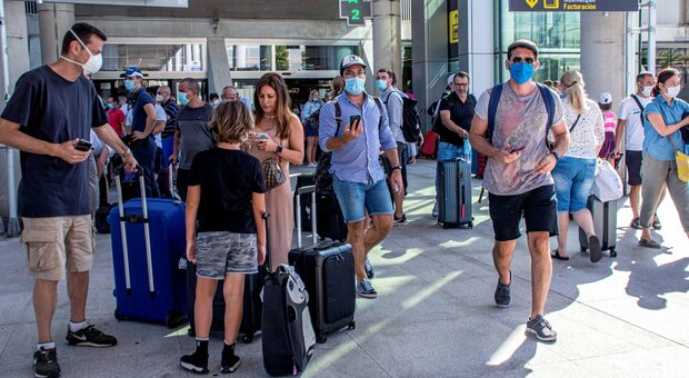 Croazia, pioggia di disdette italiani per il virus: «Colpa dei tamponi obbligatori al rientro»