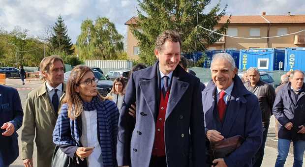 Rieti, John Elkann ad Amatrice per l'intitolazione della scuola a Sergio Marchionne: «Ferrari orgogliosa di onorarne la memoria»