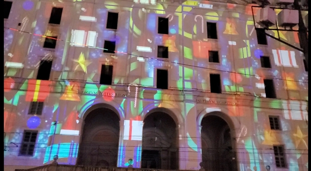 Napoli, Palazzo Fuga, Maschio Angioino e Castel dell'Ovo si animano con la realtà aumentata