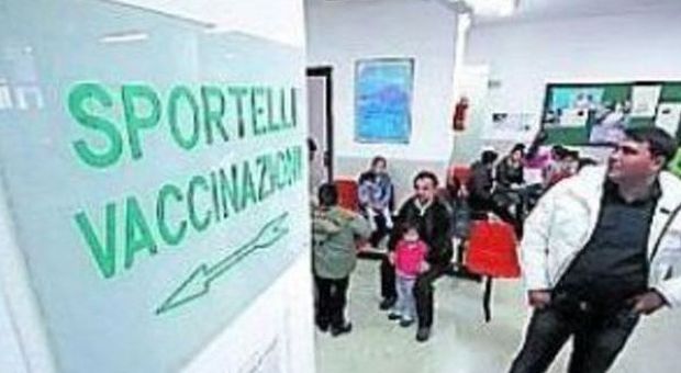 Allarme vaccino, 11 morti sospette L'Agenzia: pronti a ritirare altri lotti