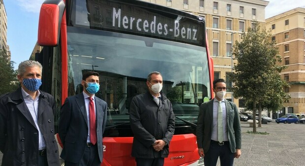 Presentazione nuovi autobus Mercedes- Benz