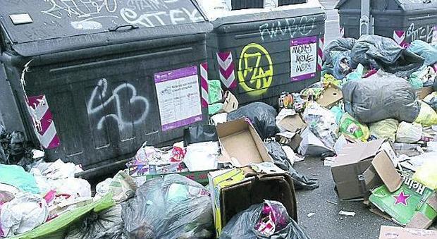 Ama in sciopero, in tutta Roma è rischio emergenza rifiuti
