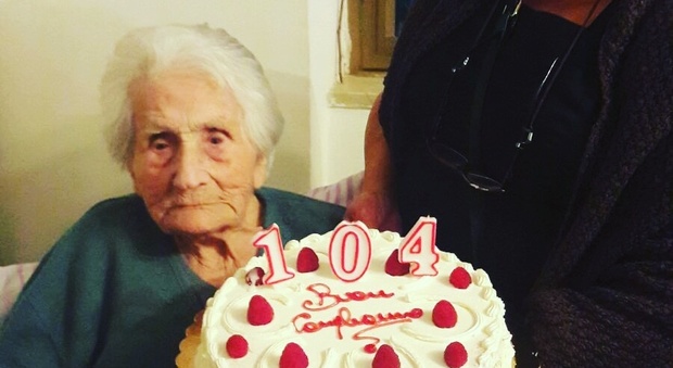 Pomigliano d'Arco. La lunga vita di Teresa Panico: ha 104 anni