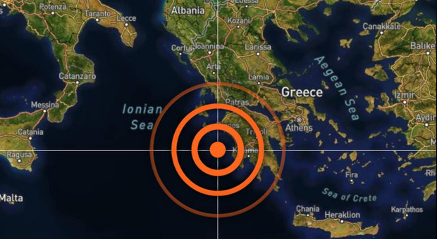 Terremoto in Grecia di 5.8, avvertito anche in Puglia, Calabria e Sicilia. «Svegliati dalla scossa»
