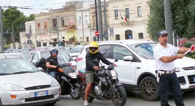 Lecce “blindata”: traffico in tilt agli ingressi e sui viali