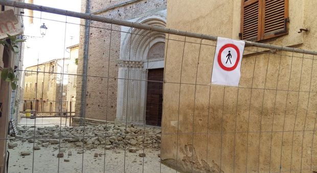 Terremoto, San Ginesio, il paese dalle 100 chiese: ora sono tutte lesionate