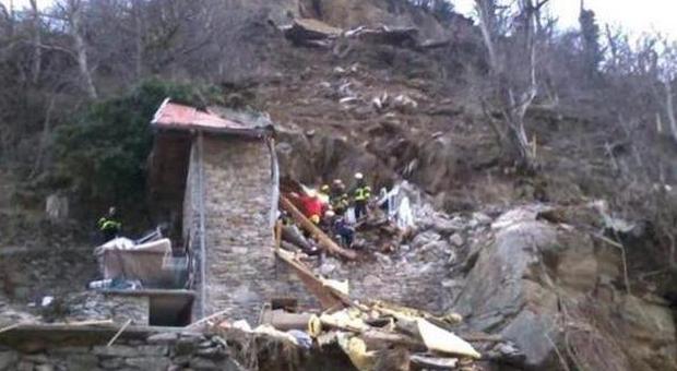 Roccia crolla sullo chalet: morti due bambini di 7 e 10 anni