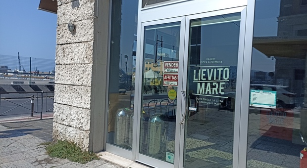 Ancona, chiude Lievito Mare: «Ormai al porto non viene nessuno. Zero eventi, non valeva la pena fare sacrifici»