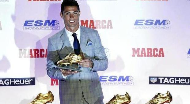 Insaziabile C. Ronaldo, quarta scarpa d'oro superato Messi