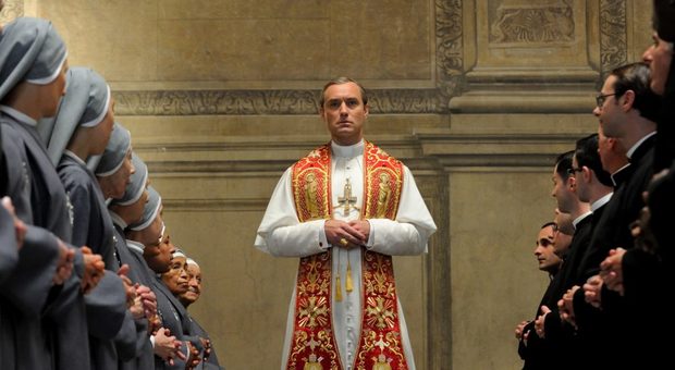 Paolo Sorrentino a Venezia: via alle riprese della nuova serie “The new Pope”
