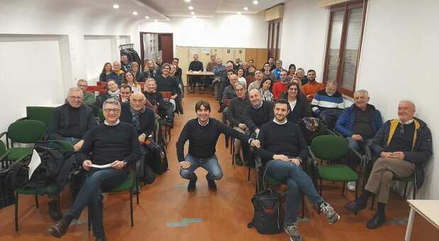 Pesaro, l’assemblea vota all'unanimità Biancani candidato sindaco