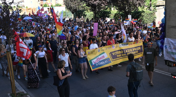 Lazio Pride a Viterbo, gli organizzatori: «E' stato un successo. Peccato per le istituzioni»