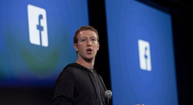 Facebook "testa" i messaggi verso i non amici: sono a pagamento