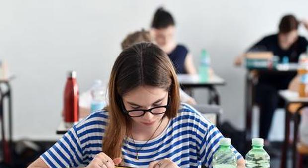 Maturità 2019, il salasso per gli studenti e le famiglie: diplomarsi può costare più di 500 euro