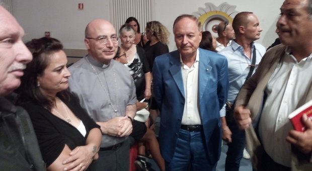Il Prefetto Schilardi con il Vescovo d'Ischia Pietro Lagnese