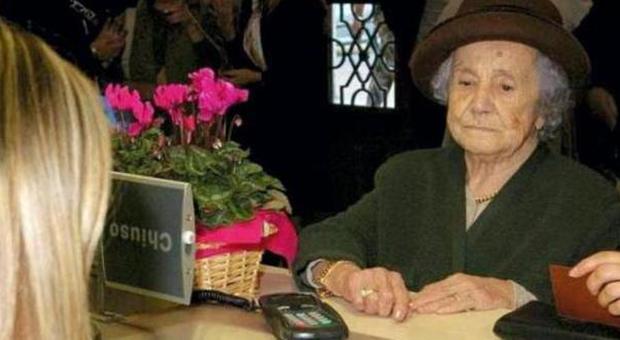 Auguri nonna Lina! Compleanno da record: compie 107 anni