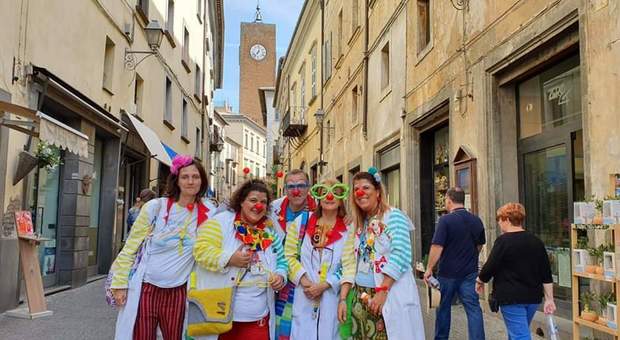 Giornata del Naso Rosso e Covid. I clown di corsia di Orvieto sposteranno i loro sorrisi nel web