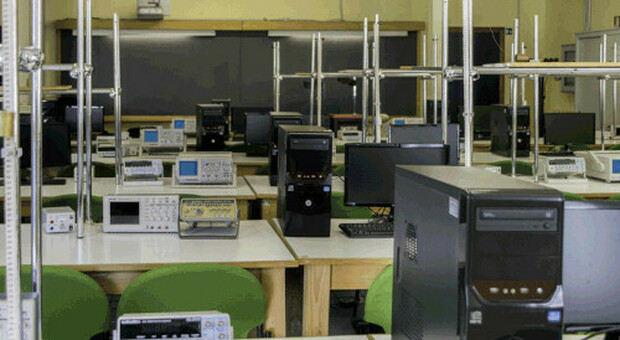 Un laboratorio di Fisica dell'Università della Tuscia