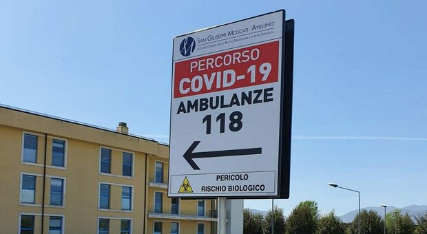Il Covid torna a fare vittime, morto 83enne al Moscati di Avellino