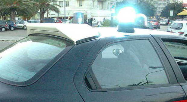 Pescara, rapina all'Agip di via Marconi bandito arrestato grazie ai clienti
