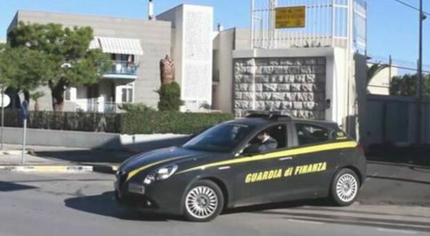 Reddito di cittadinanza, smantellata associazione: arresti e perquisizioni anche in Puglia