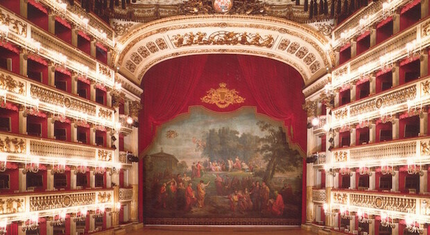 Teatro Sannazaro di Napoli: Dell'Utri, Veneziani e Barbareschi in città per l'omaggio al sommo poeta Dante