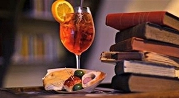 Book's and Cocktails