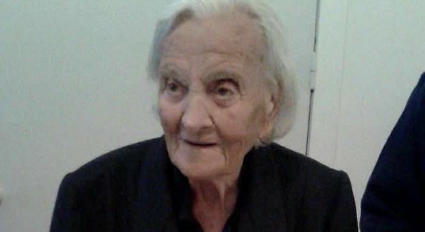 Ersilia Campanelli compie 108 anni Ostra in festa per la nonna record