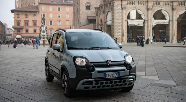 Panda (1° posto) tra le auto più noleggiate in Italia