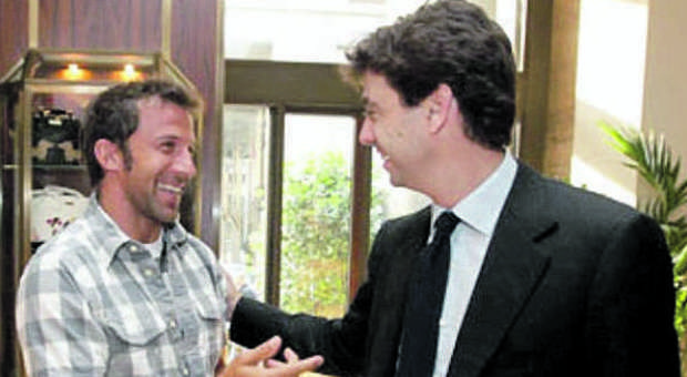 Juve, pace fatta tra Del Piero e Agnelli: ​per Alex un incarico da dirigente?