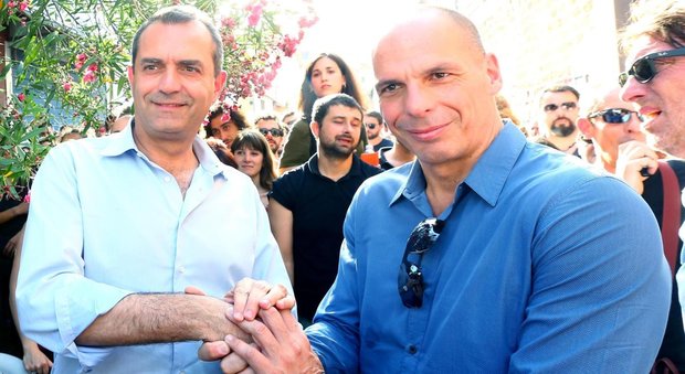 De Magistris con Varoufakis «Costruiamo l'Europa dei popoli»