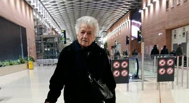Nonna Irma parte in missione umanitaria per il Kenya a 93 anni: "Non si è mai troppo vecchi"