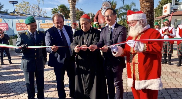 Il cardinale Sepe inaugura il villaggio di Babbo Natale al Pareo Park di Licola