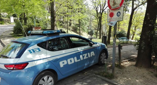 Perugia, droga e tirapugni: blitz anti balordi al parco Sant'Anna