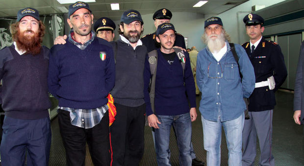 Arrestato profugo sbarcato in Sicilia: è il pirata che nel 2011 sequestrò la nave napoletana