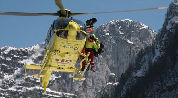 Il soccorso dello sci alpinista a Sella Nevea di Chiusaforte