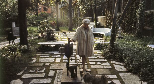 Un'immagine di Peggy Guggenheim, del fotografo Ray Wilson