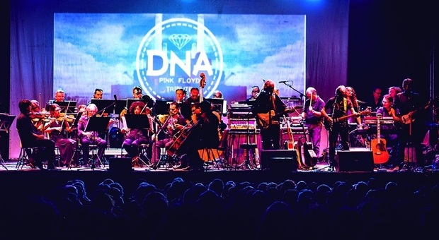 “Sinfonica” a Fabriano si apre sulle note dei Pink Floyd, sul palco con l'Orchestra Rossini anche la cover band anconetana Dna